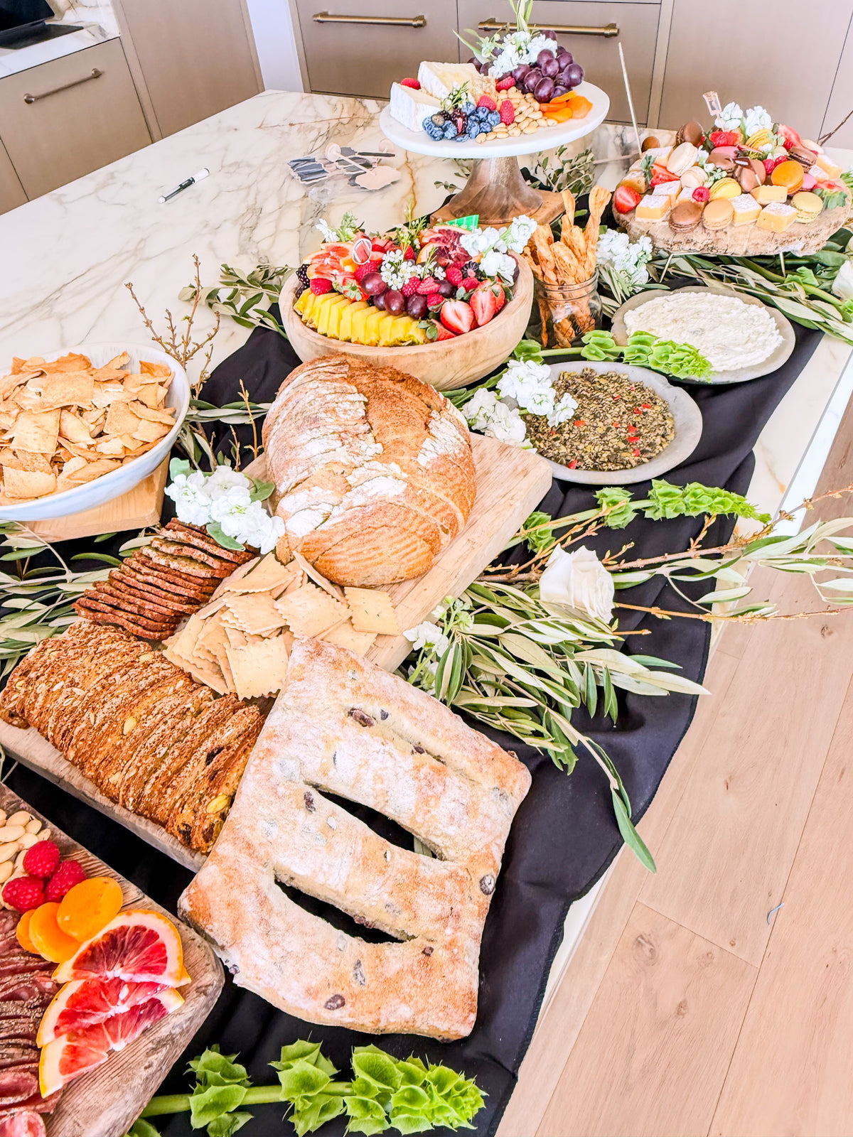 The 7ft Grazing Table Runner