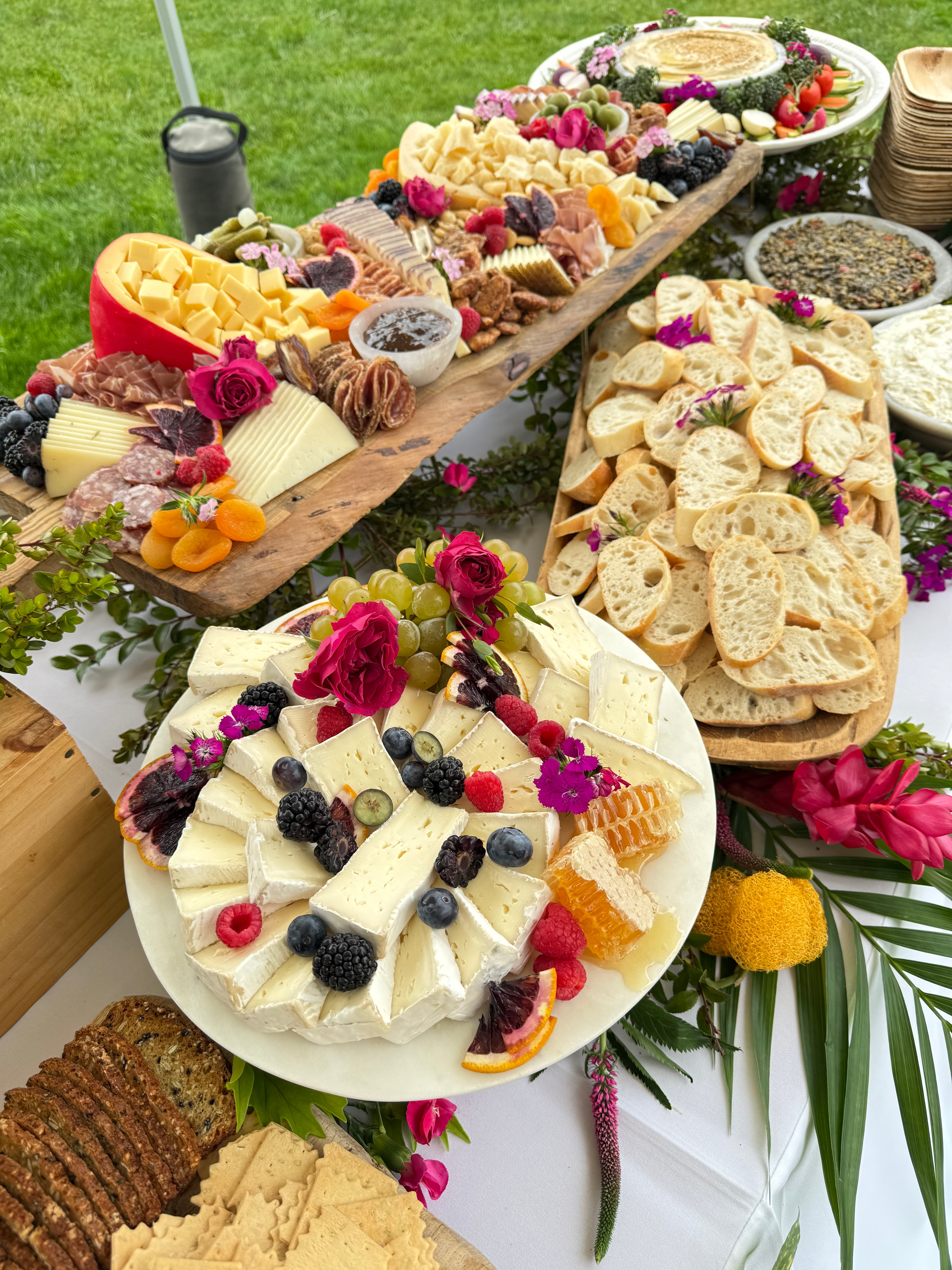 The 8ft Layered Grazing Table