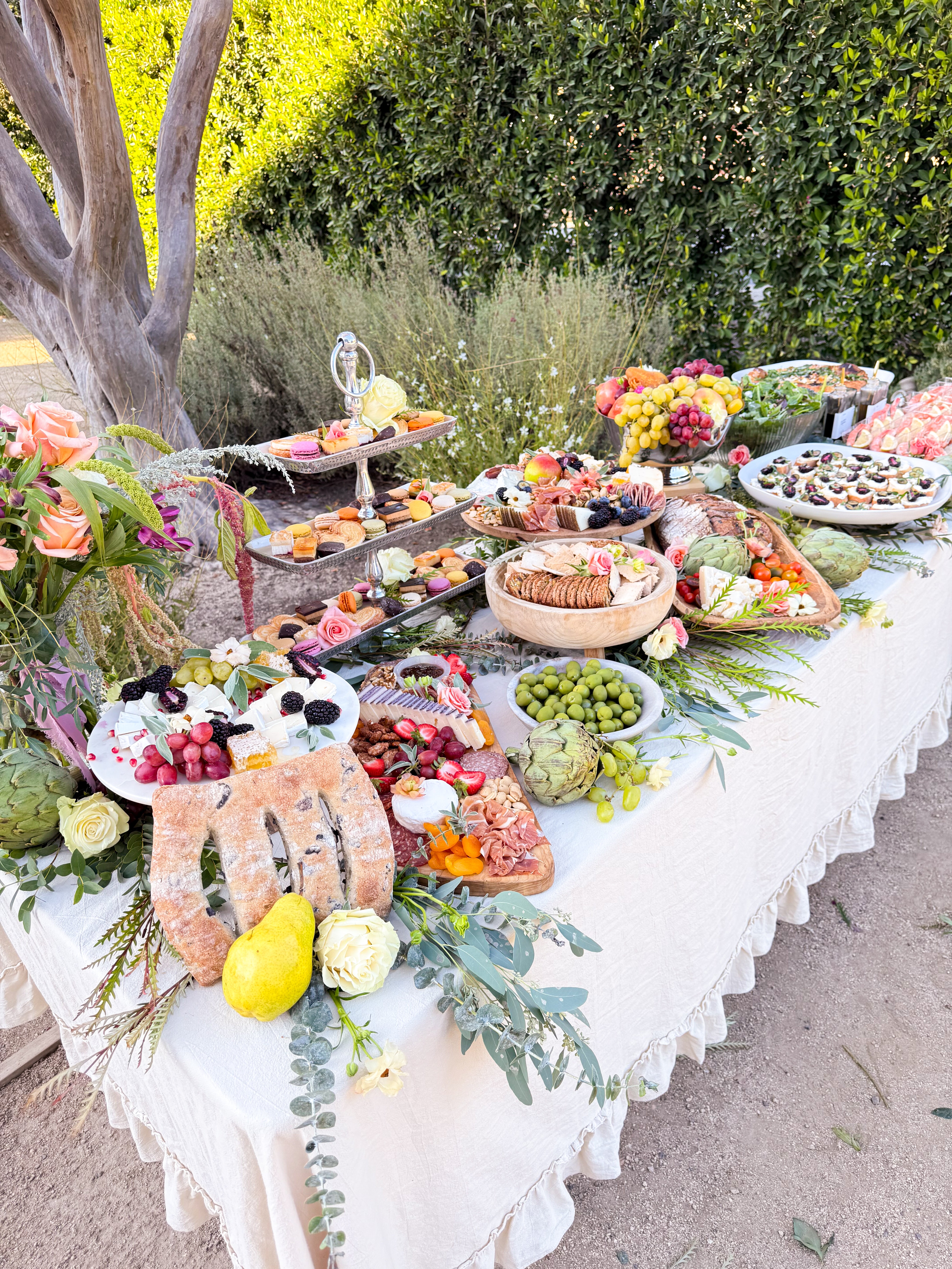 The Minimalist Table