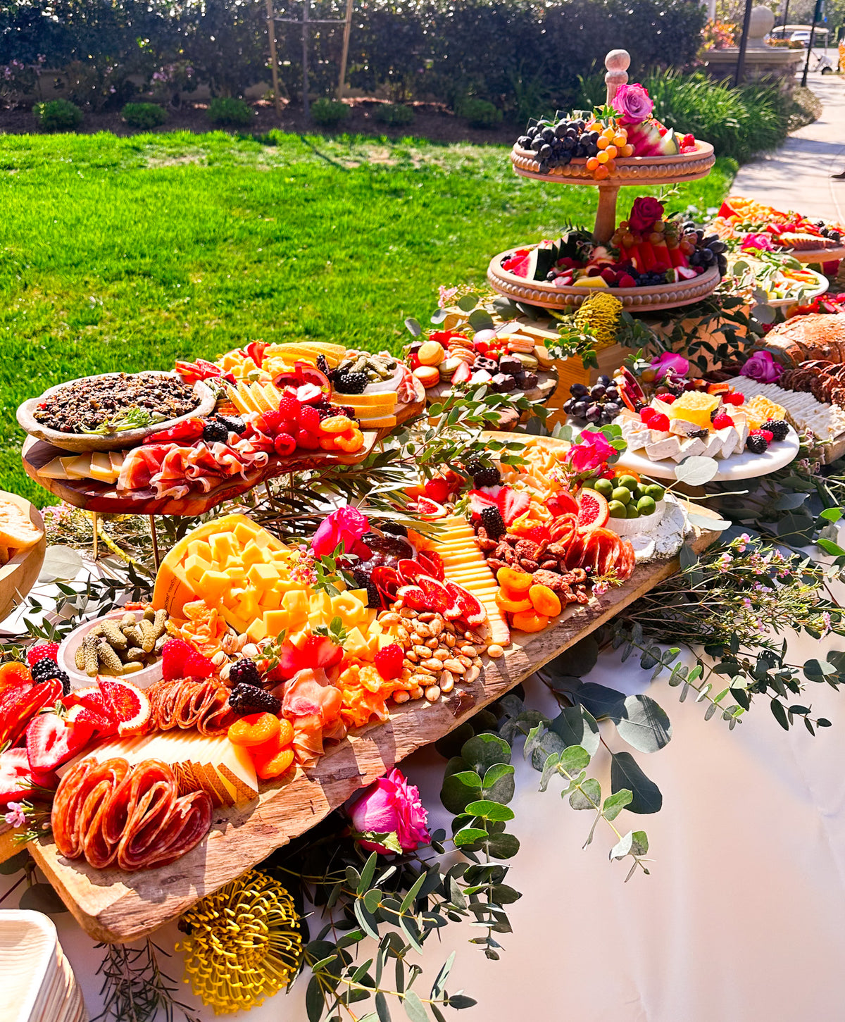 The 8ft Layered Grazing Table